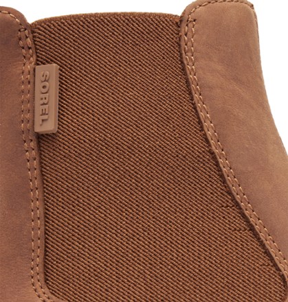Explorer STRT Chelsea Boots - Women's