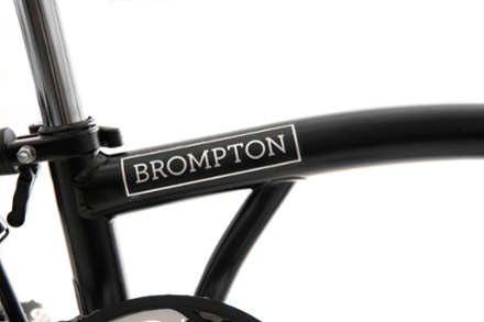C Line Explore Folding Bike - Mid