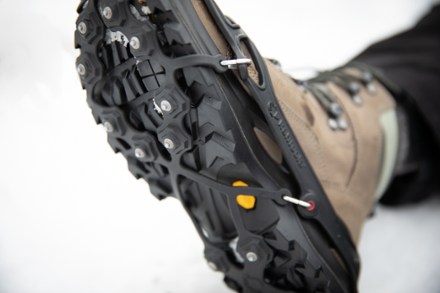 EXOspikes Traction System