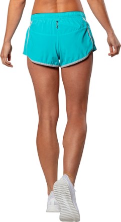 Essential Shorts - Women's