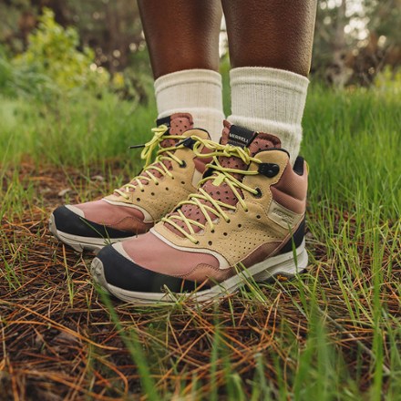 Speed Solo Mid Waterproof Hiking Boots - Women's