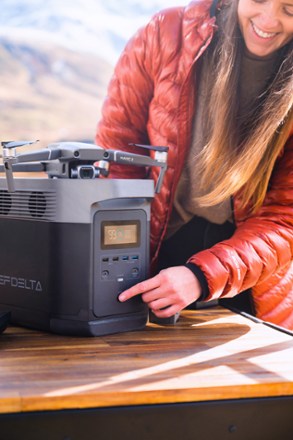 DELTA Portable Power Station