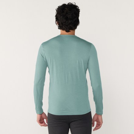 Merino 200 Oasis Long-Sleeve Crewe Thermal Top - Men's
