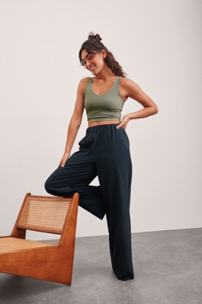 Stretch Woven Wide-Leg Pants - Women's