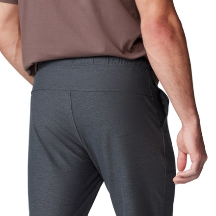 Chillaction Joggers - Men's
