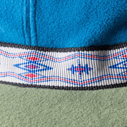 Fleece Strapcap