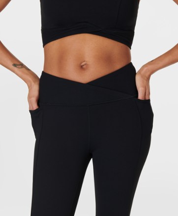 Super Soft Ultra-Lite 7/8 Wrap Yoga Leggings - Women's