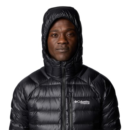 Arctic Crest Hooded Down Jacket - Men's