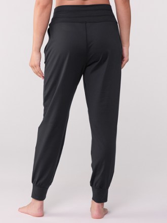 Gaia Yoga Pants - Women's