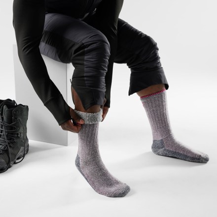 Classic Mountaineer Edition Max Cushion Second Cut Crew Socks