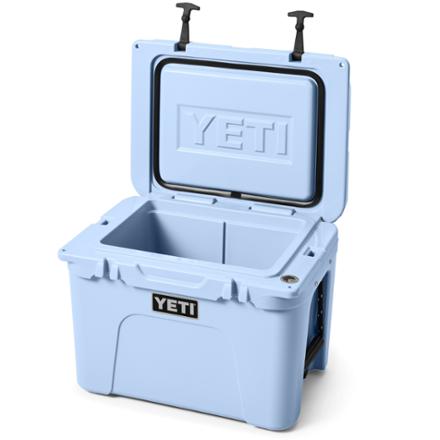 Tundra 35 Cooler