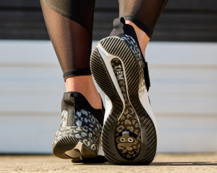 Lynx Indoor Cycling Shoes - Women's