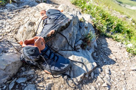 X Ultra 4 Mid GORE-TEX Hiking Boots - Women's