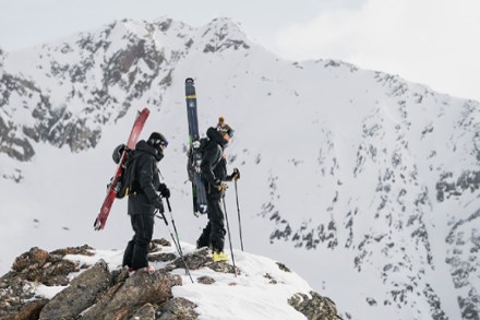 Locator 104 Skis - 2023/2024