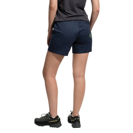 Roots Shorts - Women's