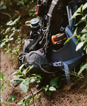 Aura AG 65 Pack - Women's