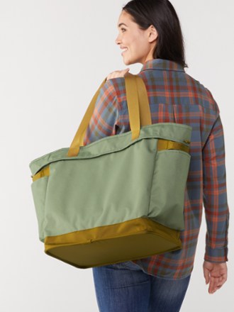 Trailgate 45 Tote