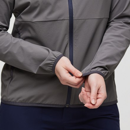 Vuelta Performance Windbreaker - Women's