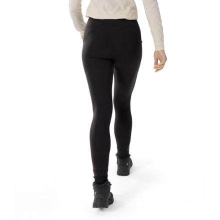 Essent Warm High-Rise Leggings 26" - Women's