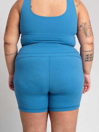 Adventure Perform Bike Shorts - Women's