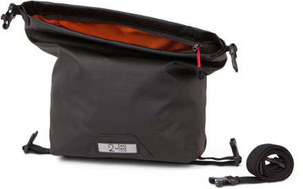 Dayliner Small Handlebar Bag - Black Recycled