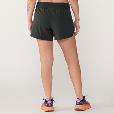 Active Pursuits 4.5" Shorts - Women's