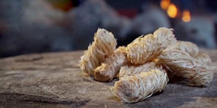 Tinder Shreds Fire Starters - Package of 15