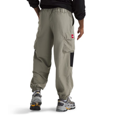 HMLYN Track Pants - Men's