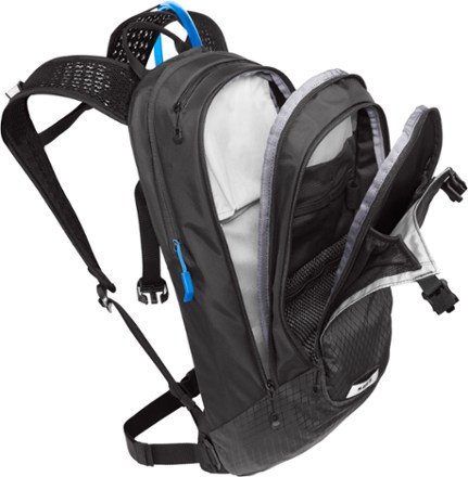 M.U.L.E. Hydration Pack