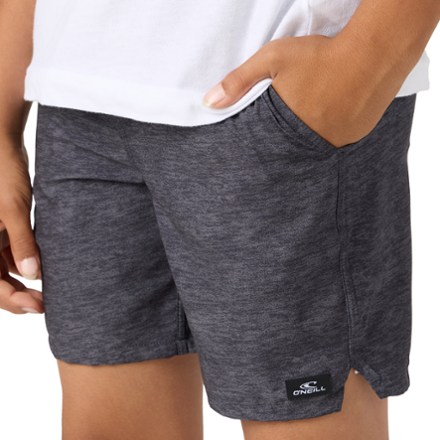 Perform Light Lined Elastic Waist 15" Shorts - Boys'