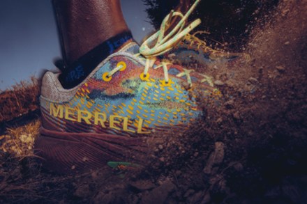x Janji Agility Peak 5 Trail-Running Shoes - Men's