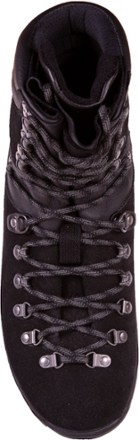 Ridgeline Mountaineering Boots