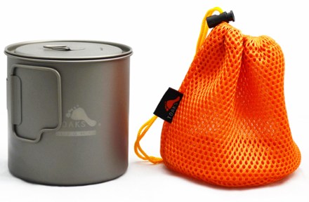 Light Titanium 650 ml Pot