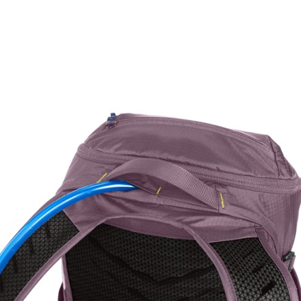 Rim Runner X20 Hydration Pack - Women's