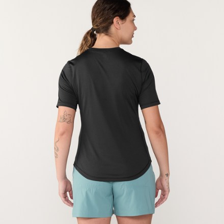 Lightweight Crew Base Layer Top - Women's