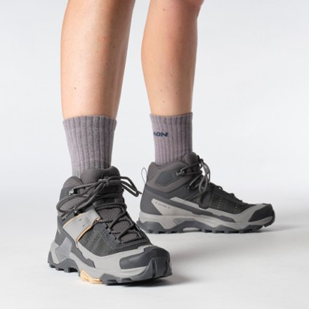 X Ultra 5 Mid GORE-TEX Hiking Boots - Women's