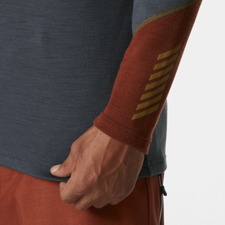 Lifa Merino Midweight Half-Zip Base Layer Top - Men's