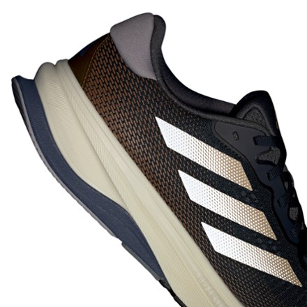 Supernova Solution Road-Running Shoes - Men's