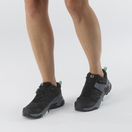 X Ultra 4 GORE-TEX Low Hiking Shoes - Women's