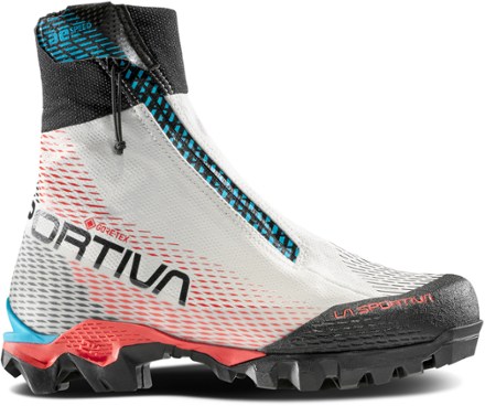 Aequilibrium Speed GTX Mountaineering Boots - Women's