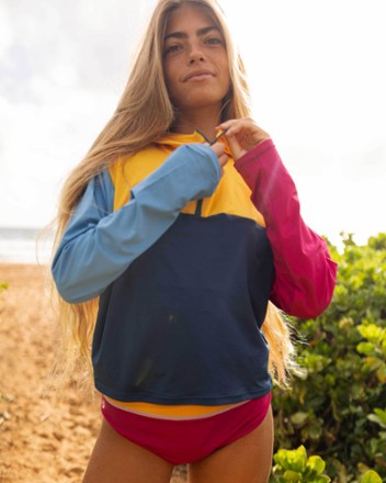 Quarter-Zip Sunshade - Women's