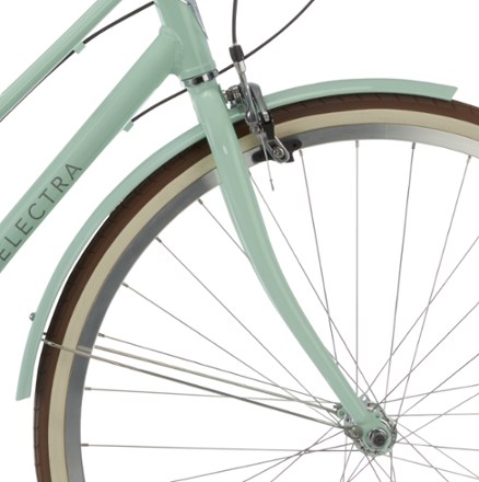 Loft 7D Step-Thru Bike