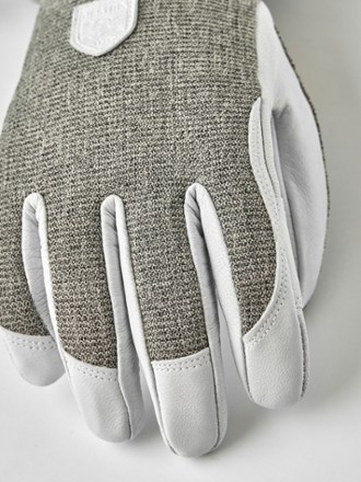 Patrol Gauntlet Gloves - Women's