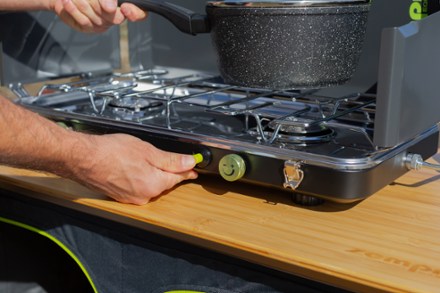2-Burner DLX Wide Stove