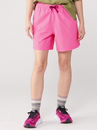 Active Pursuits 6" Shorts