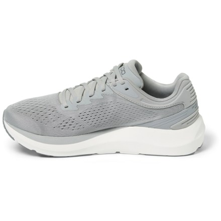 Phantom 3 Road-Running Shoes - Men's