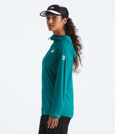 Summit Series Direct Sun Hoodie - Women's