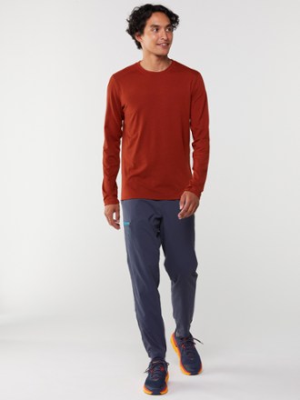 Midweight Long-Sleeve Base Layer Top - Men's