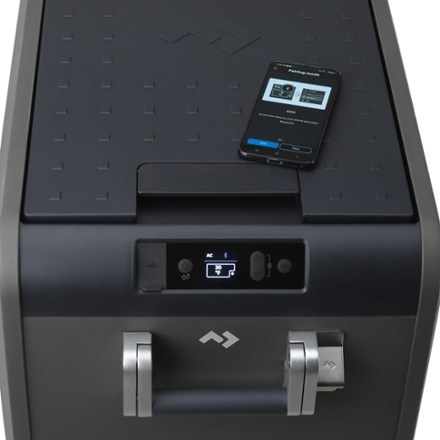 CFX5 35 Powered Cooler