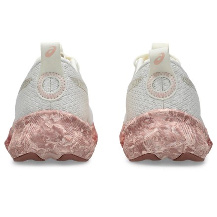 Noosa Tri 16 Road-Running Shoes - Women's